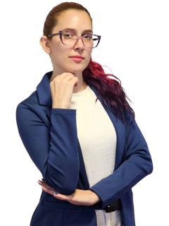 Associate in Training - Romina Delmas - RE/MAX CENTRAL