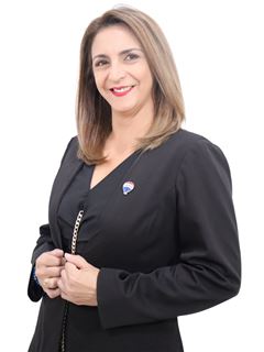 Leticia Fernández - RE/MAX VIP