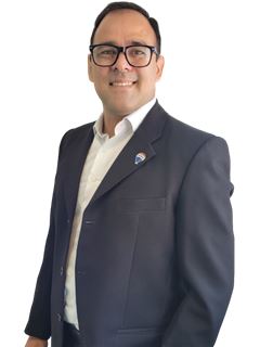 Angel Martínez - RE/MAX FOCUS