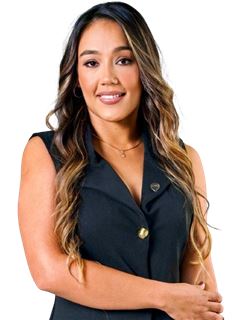 Carolina Galeano - RE/MAX BLACK