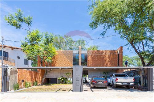 Venda-Duplex-Paraguay Central Luque Primer Barrio  Benjamin Aceval  -  casi Macal. Estigarribia  - -143037043-91
