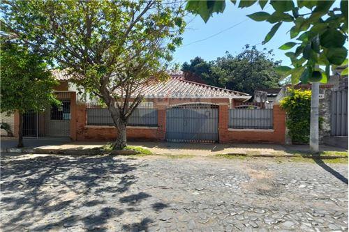 ขาย-บ้านเดี่ยว-Paraguay Asunción Sajonia  Calle Dr. Insfran casi Tte. Celestino Prieto  - -114006016-3