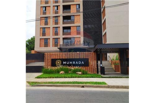 Paraguay Asunción Cañada del Ybaray  Calle Itapúa, entre Molas López y Sacramento.  -  Calle Itapúa, entre Molas López y Sacramento.  -