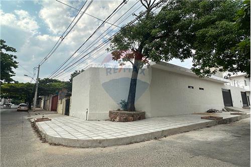 For Rent/Lease-House-Paraguay Asunción Sajonia  Monseñor Hernando de Trejo y Sanabria  -  Calla a  - -143063116-40