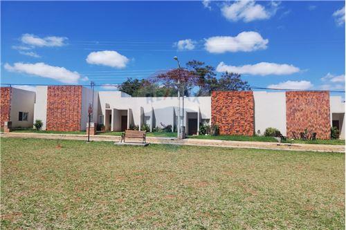 Venta-Duplex-Paraguay Central Luque  San Jose Obrero  -  c/ Avda. San Blas  - -143037103-24