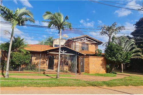 За продажба-Къща-Парагвай Central San Lorenzo  Santiago 1° Velazquez esq. Cruzada de la Amistad  - -143094007-13