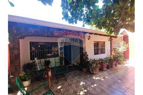 На продажу-Отдельно стоящий дом-Paraguay Central Luque-143075124-17