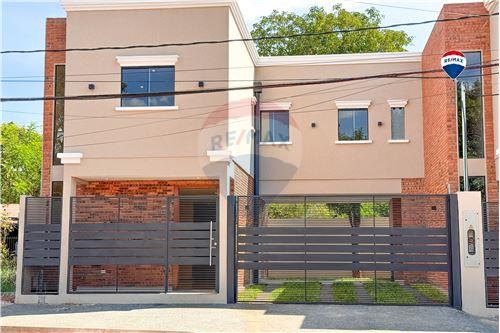 For Sale-Duplex-Paraguay Central Luque  Aztecas y San Marcos  -  Luque Zona Rakiura  - -143063051-207