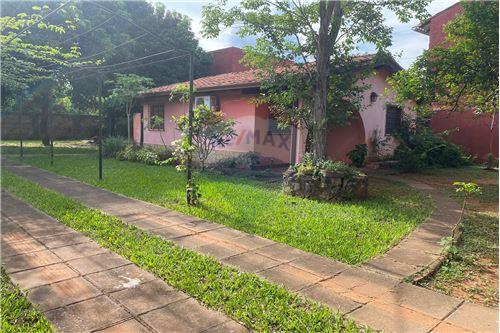 Sprzedaż-Dom wolnostojący-Paragwaj Central Luque Mora Kue  LUQUE  -  https://www.google.com/maps/place/25%C2%B013'45.0%  - -143075084-15