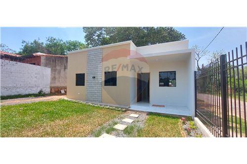For Sale-House-Paraguay Central Ñemby Cañadita  a 550 mts de la Av. Caaguazú  - -143019057-42
