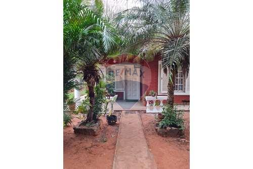 На продажу-Отдельно стоящий дом-Paraguay Central San Lorenzo-143009136-8