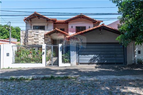For Sale-House-Paraguay Asunción San Cristóbal  Bélgica casi Moisés Bertoni  -  Bélgica casi Moisés Bertoni  - -143063068-73
