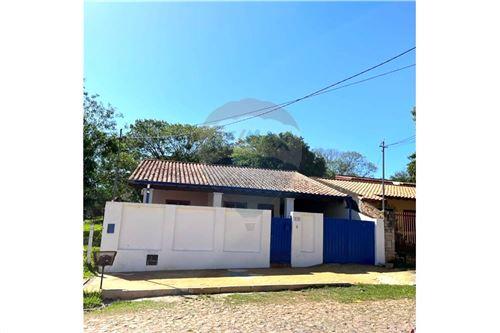 For Sale-House-Paraguay Central Lambaré Valle Apu'a I  Patricios casi Estero Bellaco  -  Patricios casi Estero Bellaco  - -143063104-108