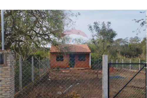 Venta-Casa-Paraguay Central Julián Augusto Saldivar  TRES BOCAS  -  J. AUGUSTO SALDIVAR  - -143028065-7