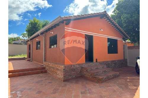 For Sale-House-Paraguay Central Itauguá  valle care  -  porvenir  - -143001121-40