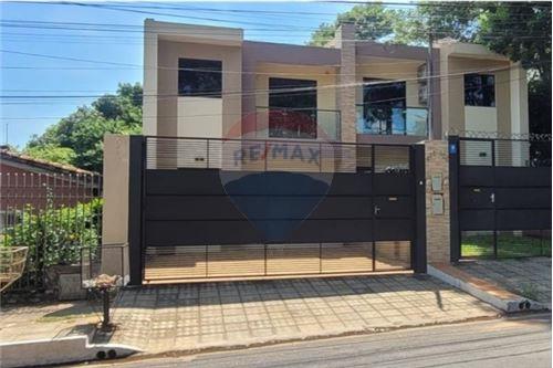 For Sale-Duplex-Paraguay Central Lambaré  VENCEDORES DEL CHACO  -  Vencedores del Chaco c/Alejandro Ravizza  - -143019010-202