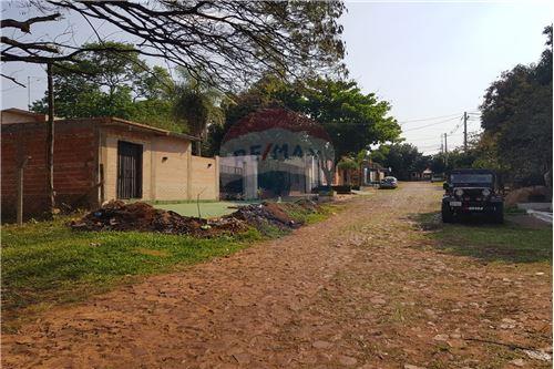 For Sale-House-Paraguay Central Ñemby  Yrendague  -  Padre Cardozo/Barrio Pa