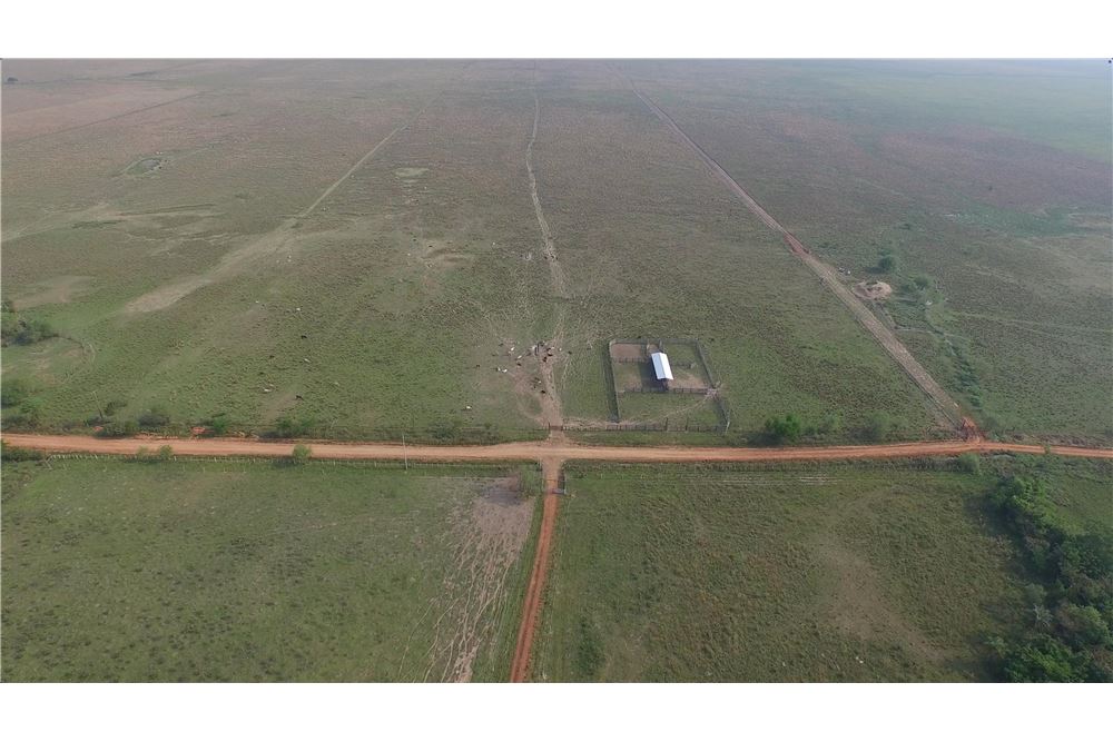 Estancia/Campo Venta Paraguay Cordillera Arroyos Y
