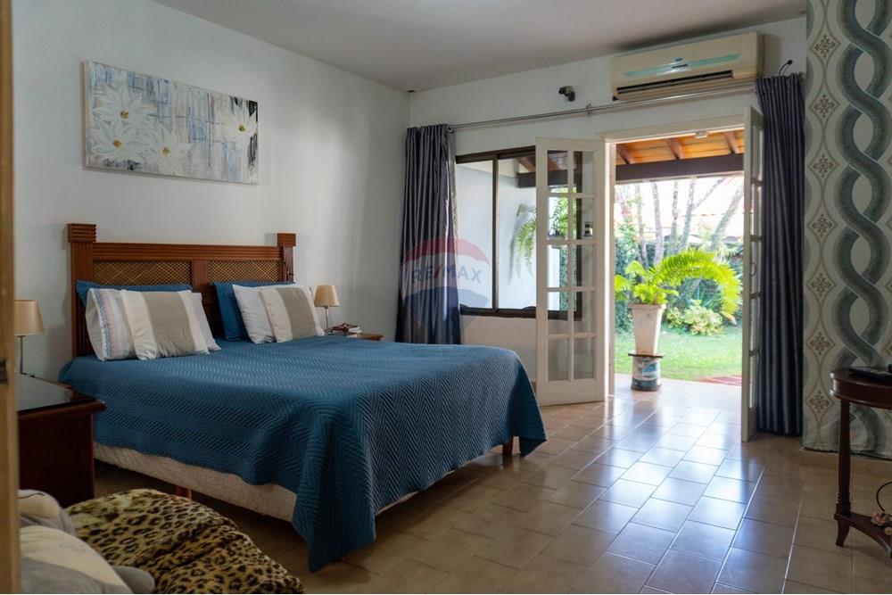 Residential - House - Paraguay Alto Paraná Presidente Franco - PY - Foto_-25.jpg - 143050097-60