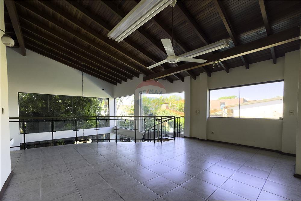 Residencia - Venta - Paraguay Asunción San Vicente - 6 - 143063076-66