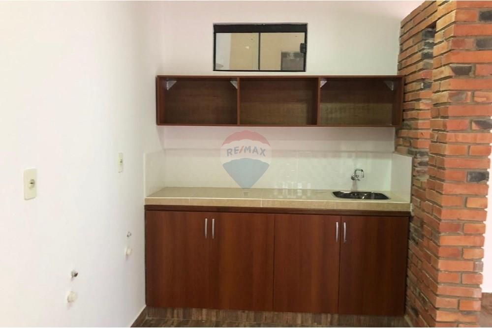 Oficina - Alquiler - Paraguay Central San Lorenzo - WhatsApp Image 2025-10-08 at 10.10.45 (1).jpeg - 143095022-24