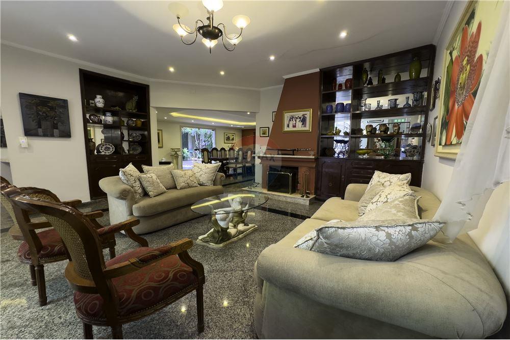 Residencia - Venta - Paraguay Asunción San Vicente - 4 - 143063076-66