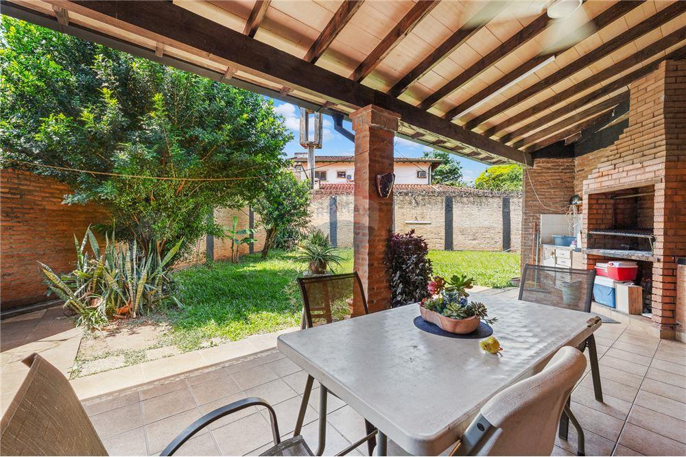 Casa - Venta - Paraguay Central Fernando De La Mora - 11 - 143098017-107