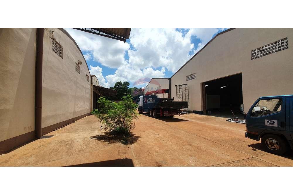 Depósito - Alquiler - Paraguay Alto Paraná Ciudad Del Este - WhatsApp Image 2024-03-04 at 19.31.12 (2).jpeg - 143099002-32