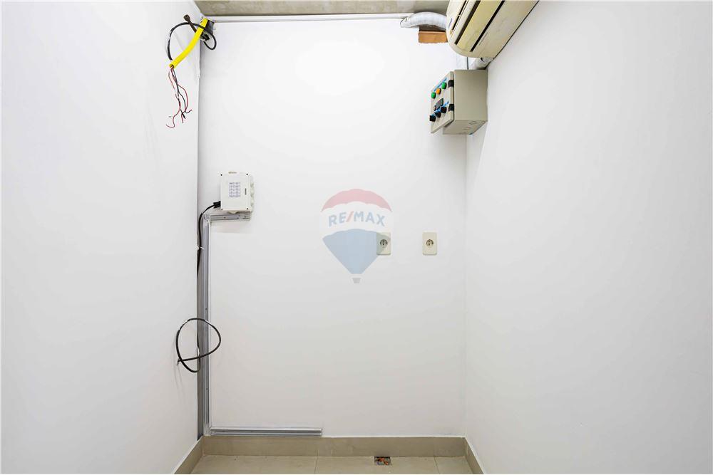 Коммерческая/розничная торговля - Офис - Paraguay Asunción La Encarnación - PY - 20 - 143014103-170