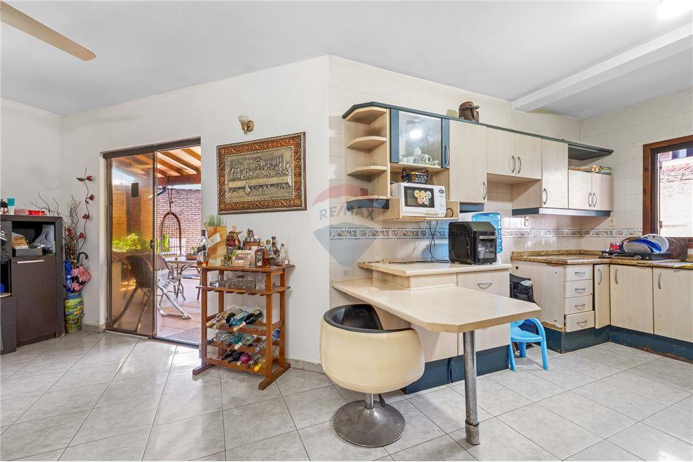Casa - Venta - Paraguay Central Fernando De La Mora - 10 - 143098017-107