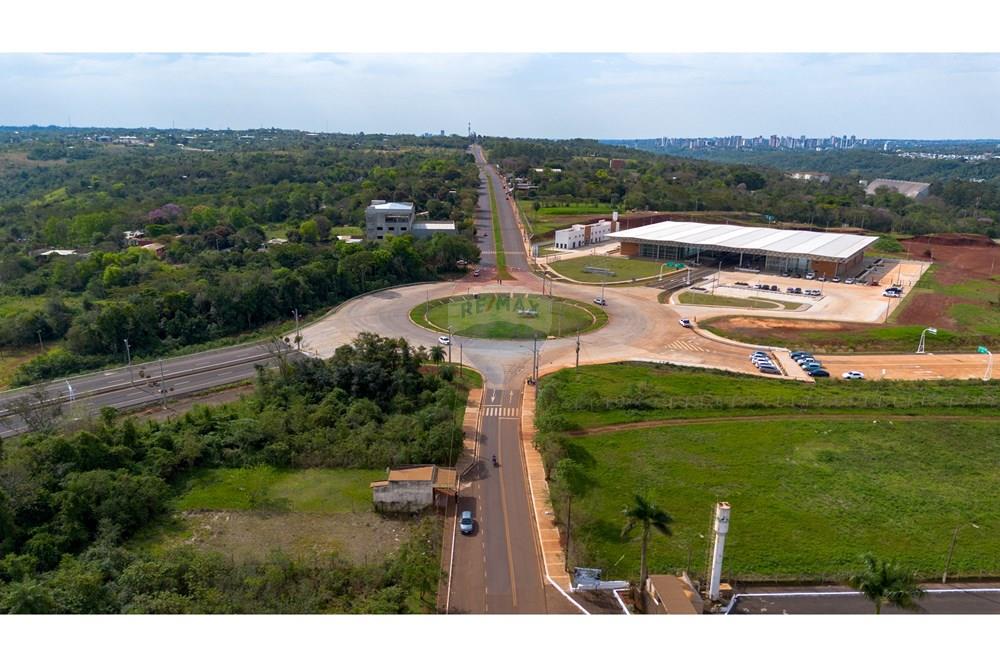 Commercial - Land - Paraguay Alto Paraná Presidente Franco - PY - 1757945771638.jpg - 143050176-8