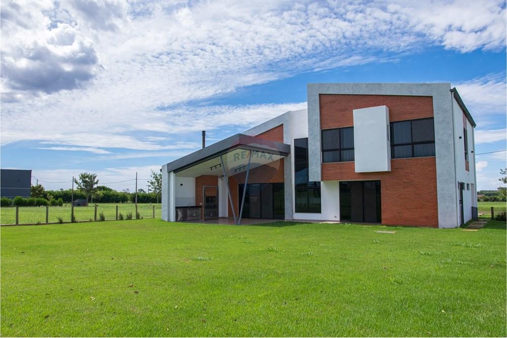 Residential - Bahay - Paraguay Alto Paraná Hernandarias - PY - WhatsApp Image 2025-02-24 at 11.09.04.jpeg - 143050097-46