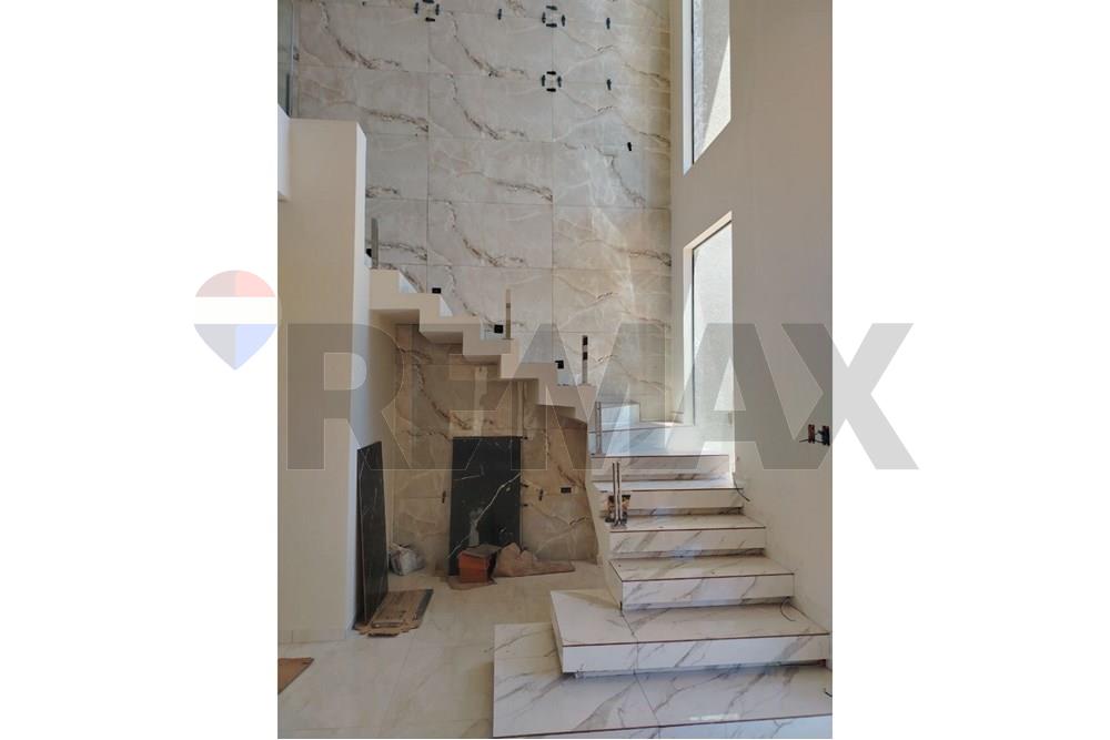 Residential - Duplex - Paraguay Alto Paraná Ciudad Del Este - PY - IMG_20251110_125138_412.jpg - 143050060-302