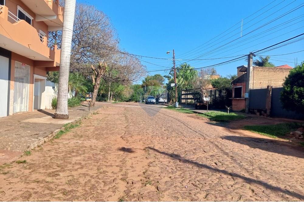 Casa - Alquiler - Paraguay Central Ñemby - WhatsApp Image 2025-10-18 at 6.04.49 PM.jpeg - 143026092-66