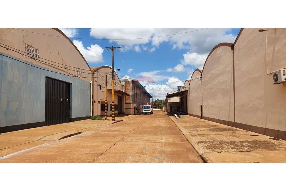 Depósito - Alquiler - Paraguay Alto Paraná Ciudad Del Este - WhatsApp Image 2024-03-04 at 19.31.11.jpeg - 143099002-32