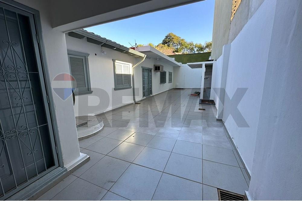 Residential - House - Paraguay Alto Paraná Ciudad Del Este - PY - 4.jpeg - 143050095-33