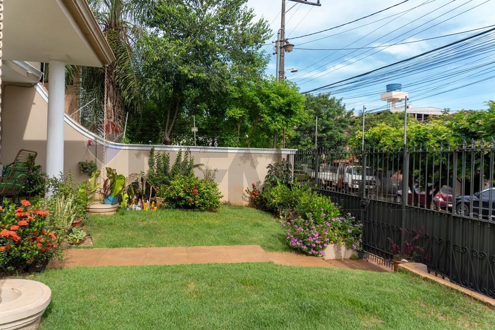 Residential - House - Paraguay Alto Paraná Ciudad Del Este - PY - FOTO (1).jpg - 143050014-116