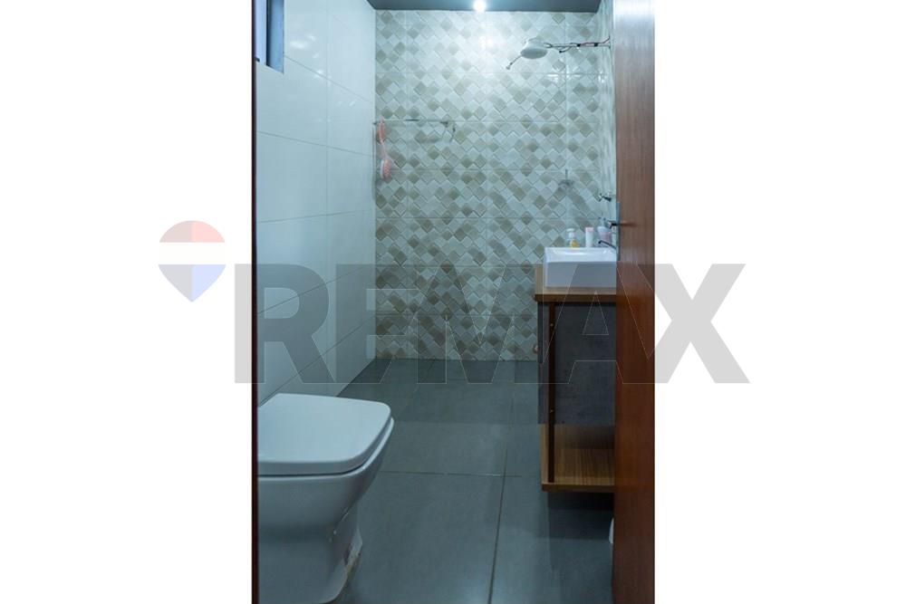 Residential - House - Paraguay Alto Paraná Ciudad Del Este - PY - WhatsApp Image 2025-11-20 at 13.31.47 (15).jpeg - 143050186-7