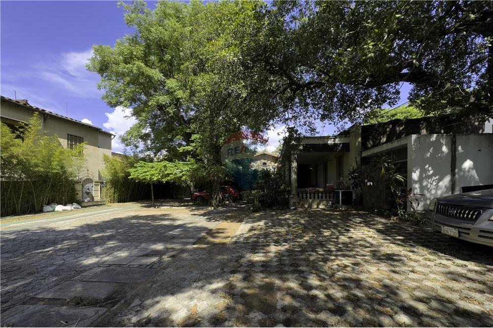 Bostad - Mark - Paraguay Asunción La Encarnación - PY - 16 - 143063076-64