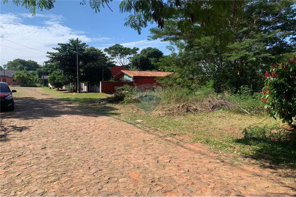 lakó - Föld - Paraguay Central San Lorenzo - PY - 2 - 143014139-135