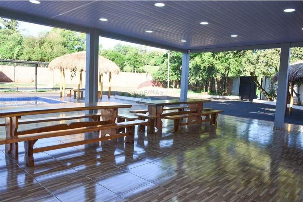 Residential - Farm - Paraguay Alto Paraná Presidente Franco - PY - 9 - 143050002-238