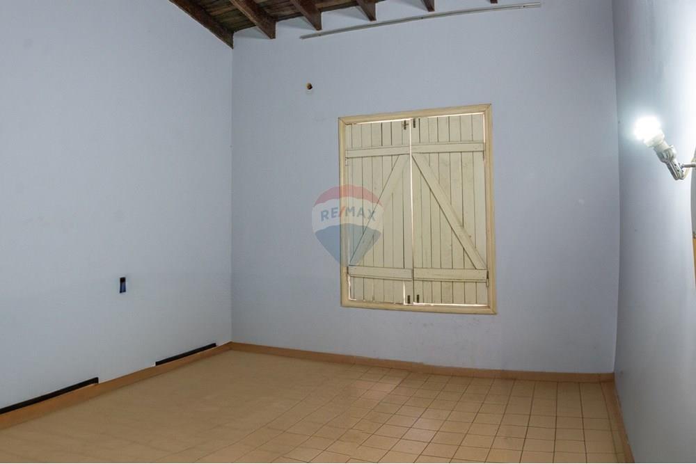 Rezidential - Case/Vile - Paraguay Alto Paraná Ciudad Del Este - PY - WhatsApp Image 2025-03-07 at 8.39.54 AM (2).jpeg - 143050105-33