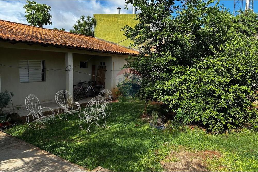 Commercial - Building Floor - Paraguay Alto Paraná Ciudad Del Este - PY - IMG_20250207_075828_126.jpg - 143050060-280