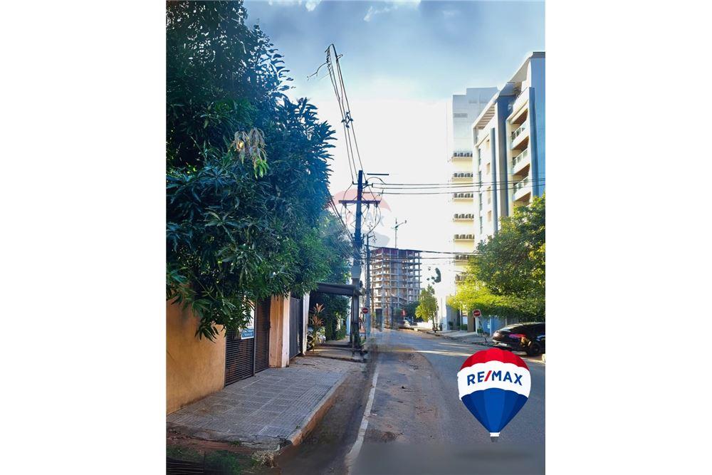 Rezidential - Case/Vile - Paraguay Asunción San Jorge - PY - 13 - 143019093-15