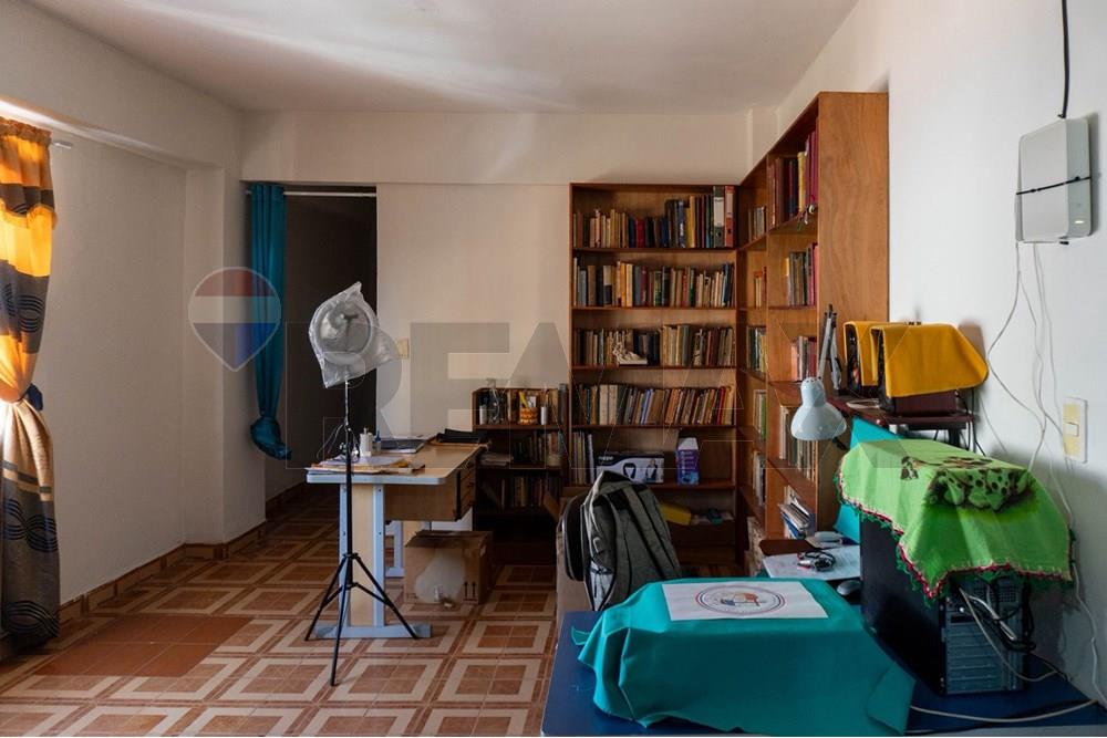 Residential - Whole apartment building - Paraguay Alto Paraná Ciudad Del Este - PY - koeti 29.jpg - 143050187-8