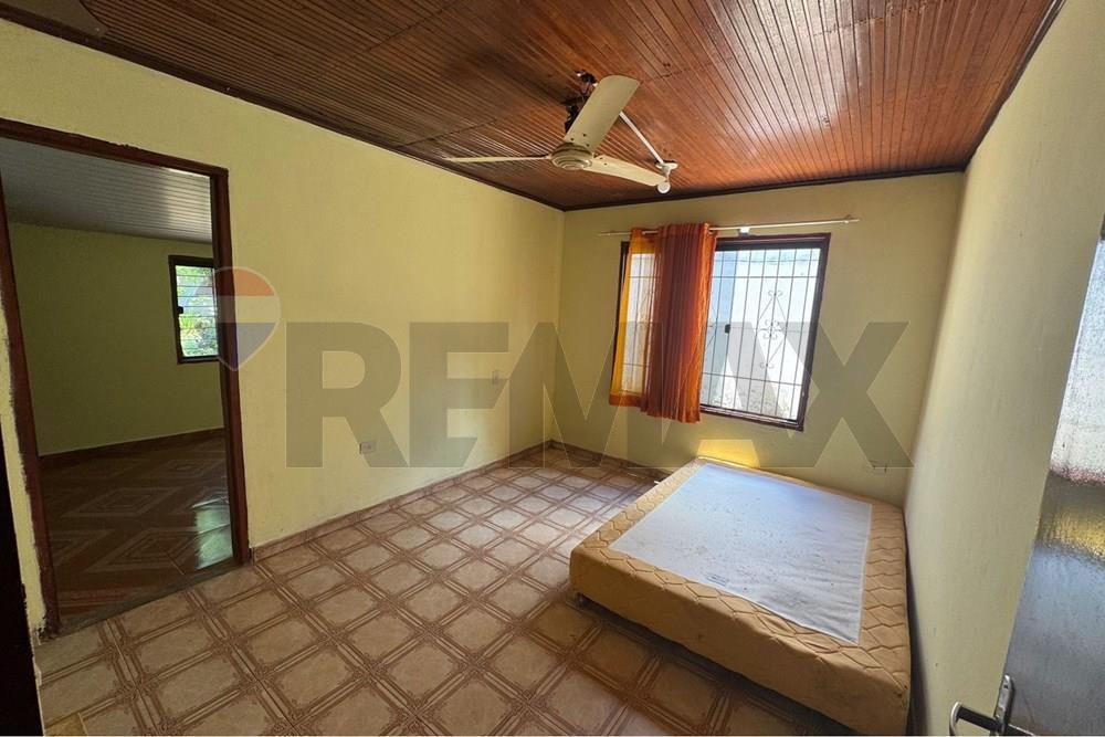 Residential - House - Paraguay Alto Paraná Ciudad Del Este - PY - 2047442a-dfc0-4cb4-a7d1-902bff879b18.jpg - 143050192-10