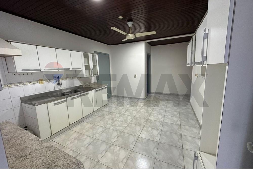 Residential - House - Paraguay Alto Paraná Ciudad Del Este - PY - 7.jpeg - 143050095-33