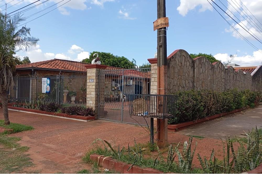 Casa - Venta - Paraguay Central Luque - WhatsApp Image 2025-02-10 at 10.07.41 (1).jpeg - 143095011-28