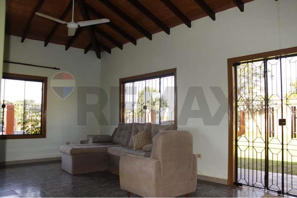 Residential - House - Paraguay Alto Paraná Presidente Franco - PY - WhatsApp Image 2024-07-03 at 1.37.51 PM.jpeg - 143050132-30