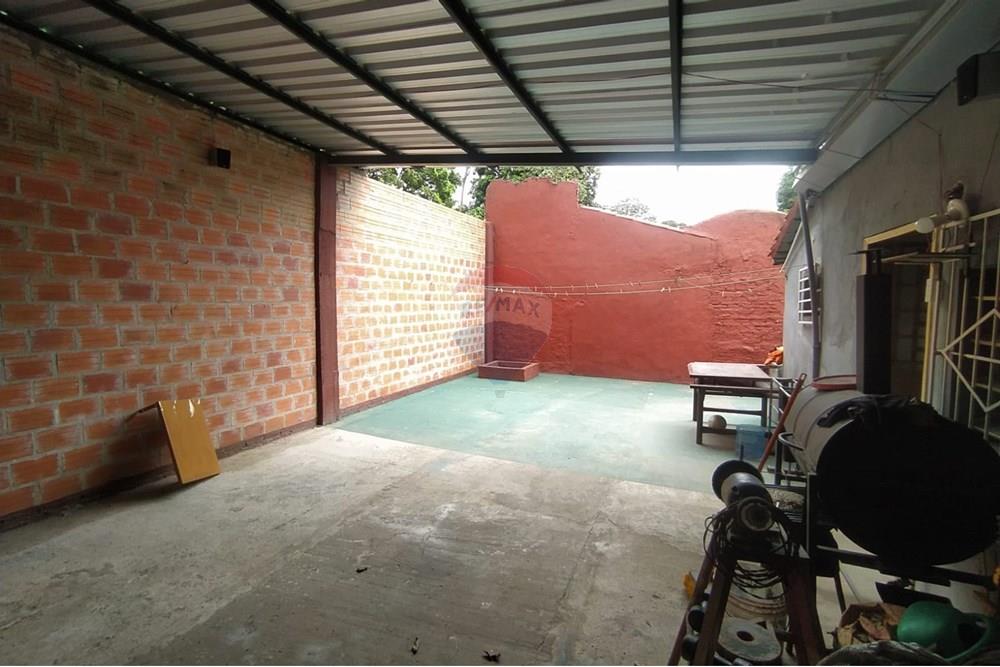 Casa - Venta - Paraguay Central Fernando De La Mora - WhatsApp Image 2024-11-08 at 11.39.19 (1).jpeg - 143095026-4